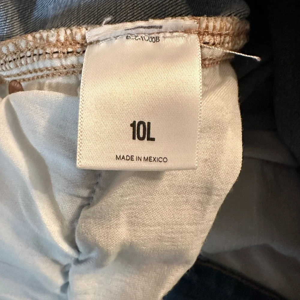 Express - Picture 3 of 8